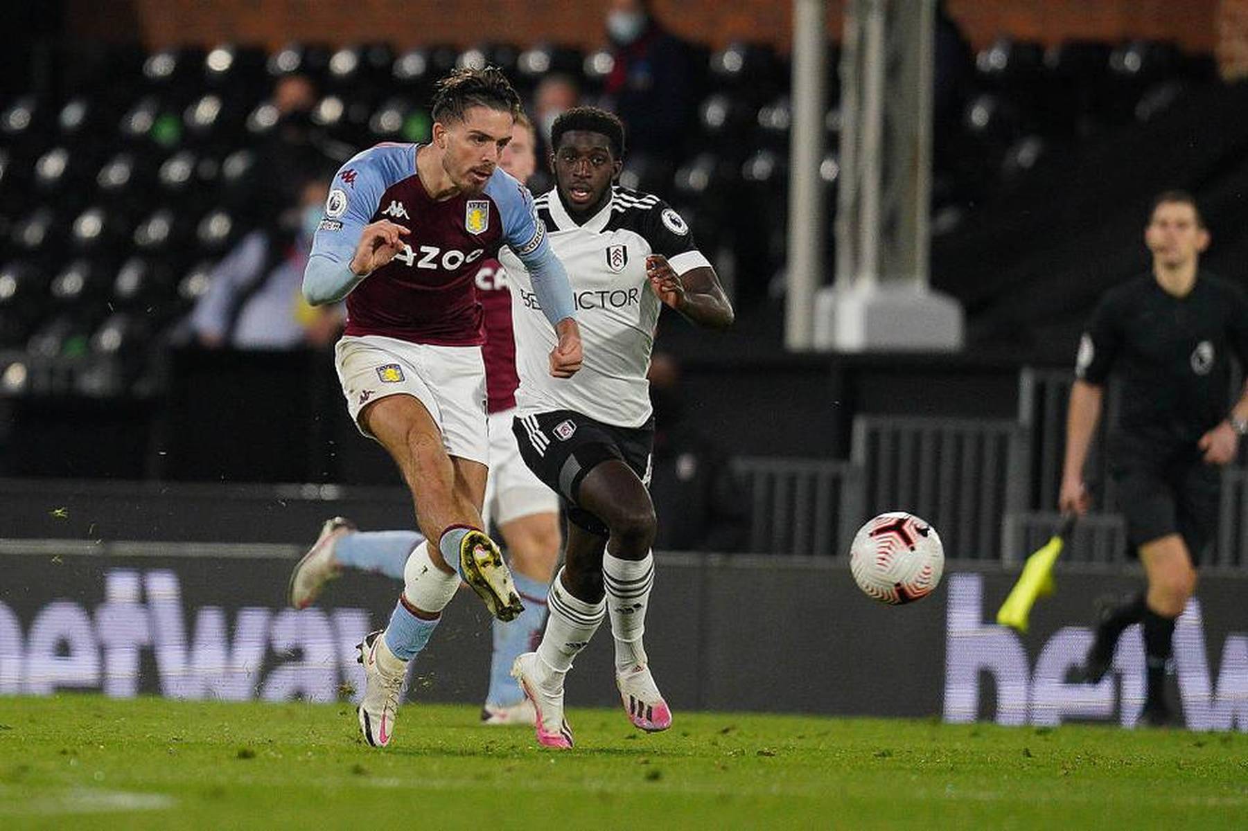 舞台立足 舞台立足